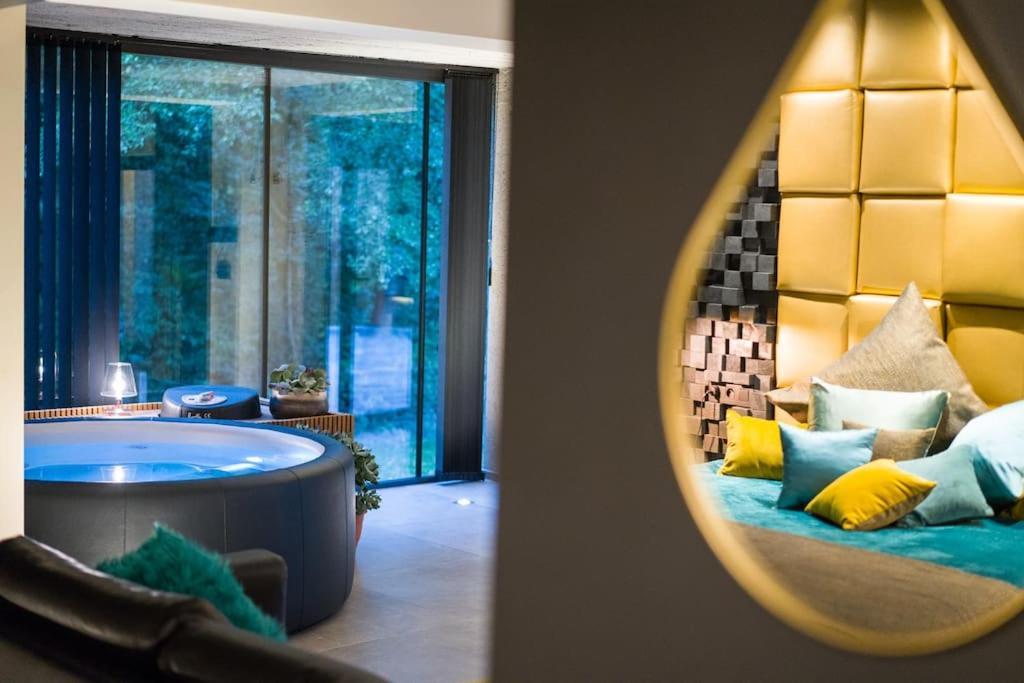 Buenas Noches Villa Standing Piscine & Wellness 邦塞勒 外观 照片